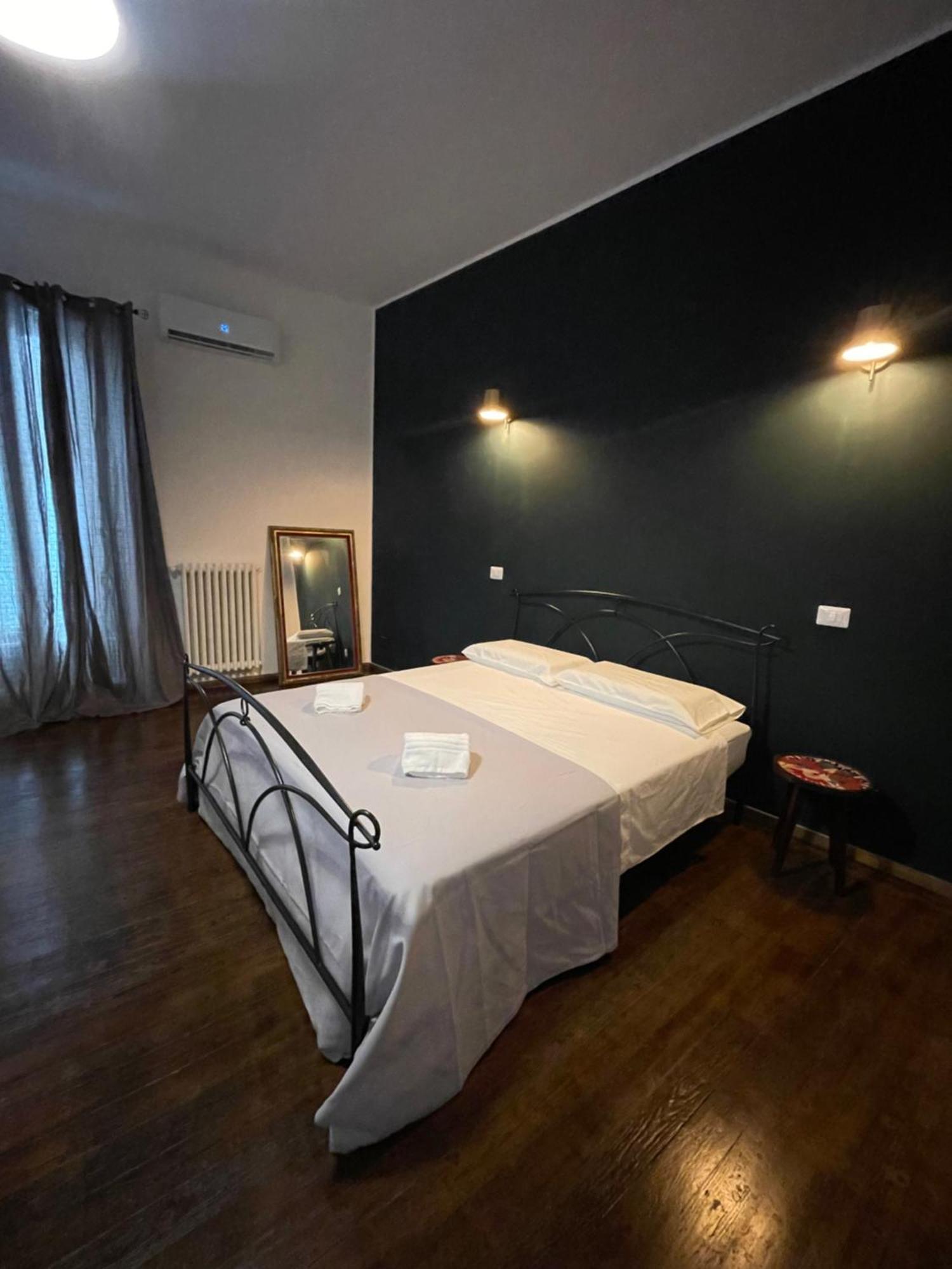 Il Serafino Holiday Suites Bari Extérieur photo